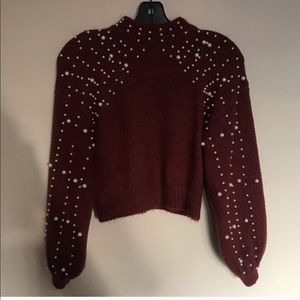 Cropped Sweater with Beads